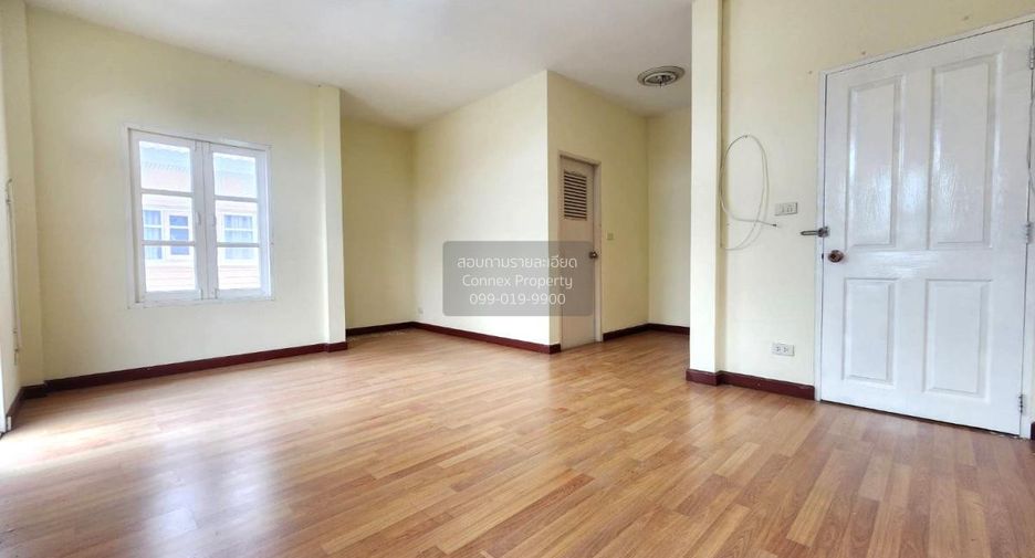Haus zum Kauf mit 3 Zimmer in Bang Bua Thong, Nonthaburi