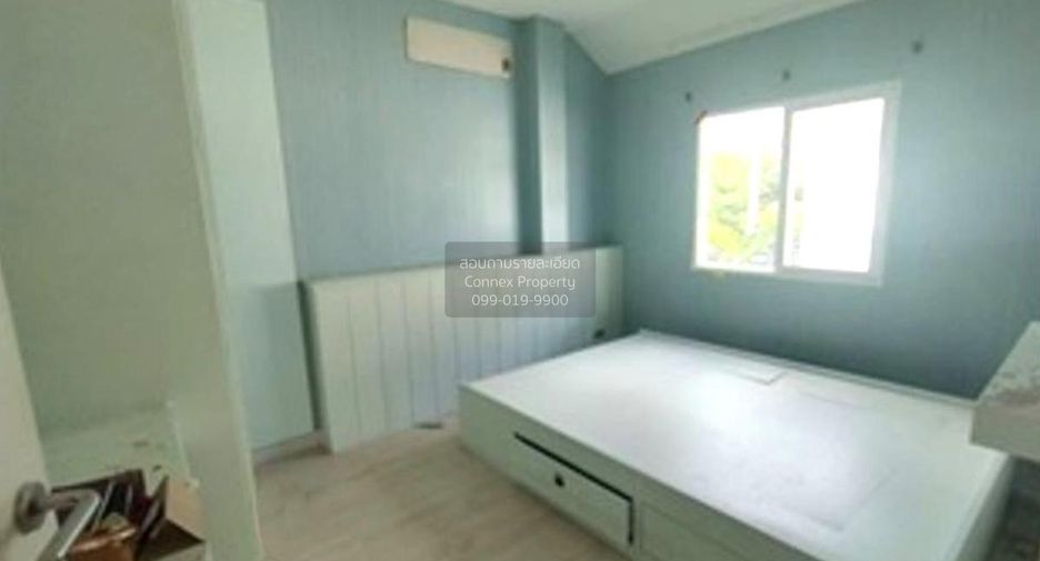 Haus zum Kauf mit 4 Zimmer in Sai Mai, Bangkok