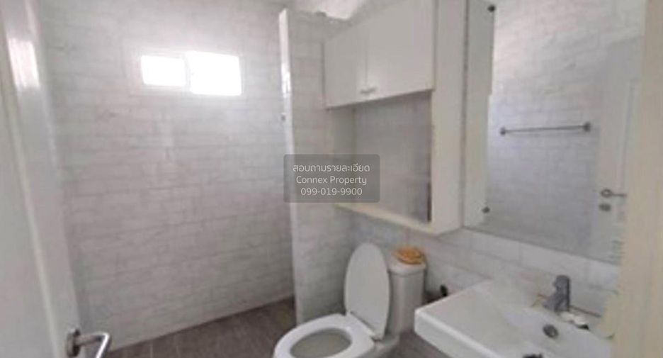 Haus zum Kauf mit 4 Zimmer in Sai Mai, Bangkok