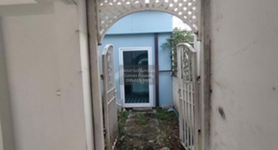 Haus zum Kauf mit 4 Zimmer in Sai Mai, Bangkok