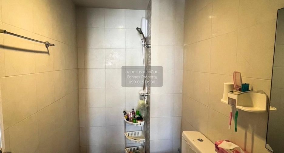 For sale 1 bed condo in Mueang Samut Prakan, Samut Prakan