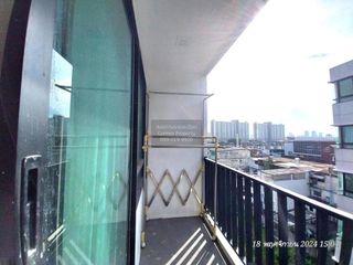 出售 2 卧室 公寓 在 Wang Thong Lang, 曼谷