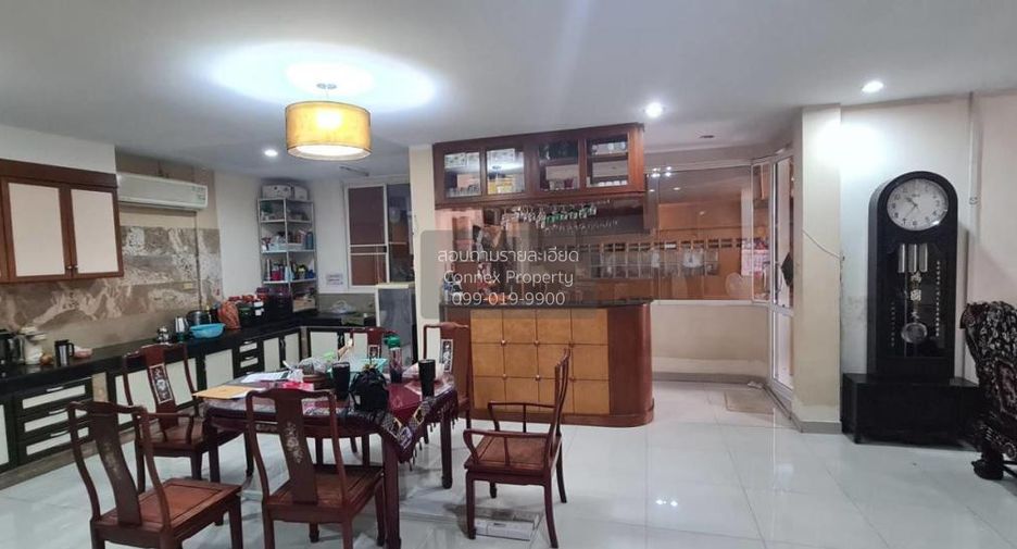 Haus zum Kauf mit 3 Zimmer in Thung Khru, Bangkok