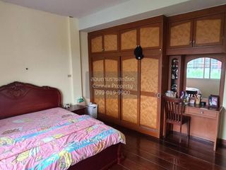 Haus zum Kauf mit 3 Zimmer in Thung Khru, Bangkok