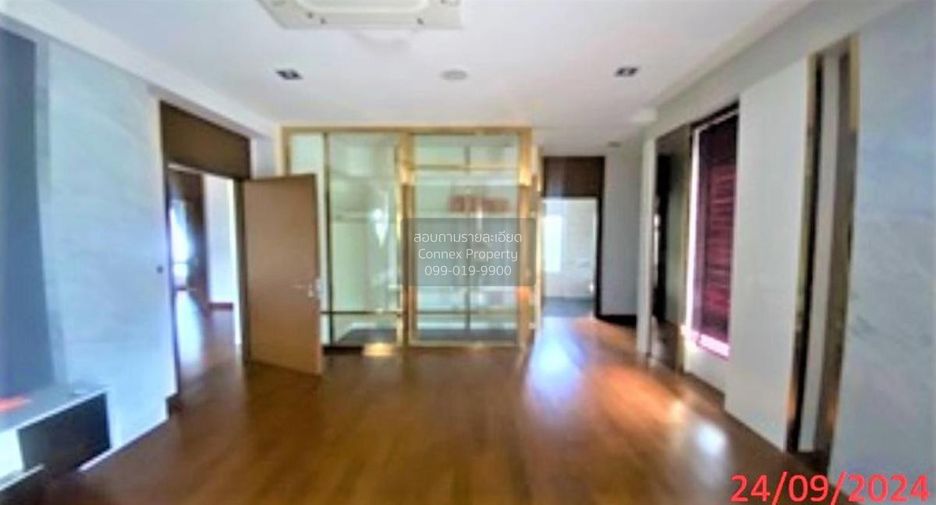 Haus zum Kauf mit 3 Zimmer in Lat Krabang, Bangkok