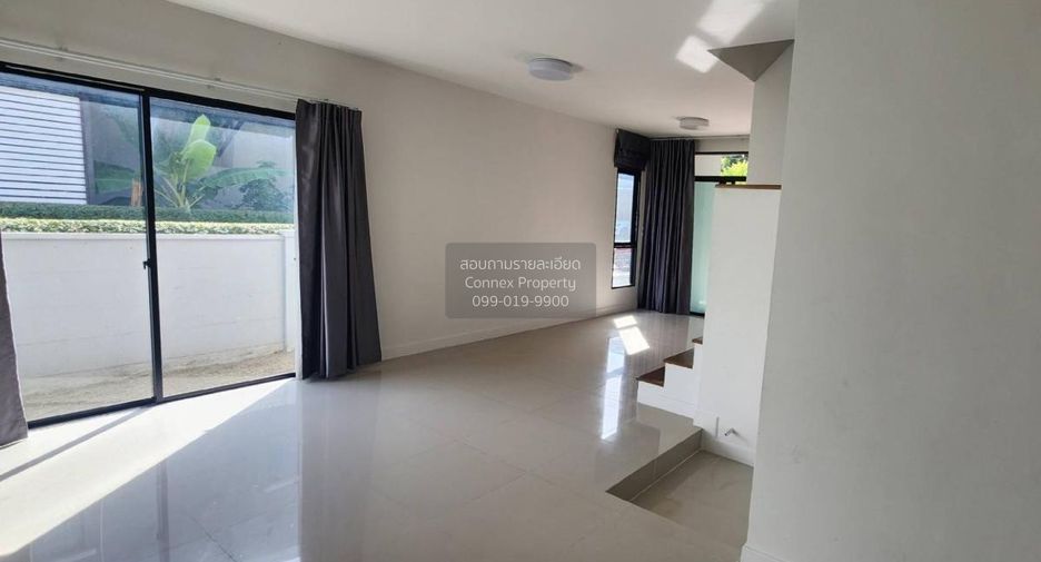 For sale 3 ベッドルーム townhouse in Sai Mai, Bangkok