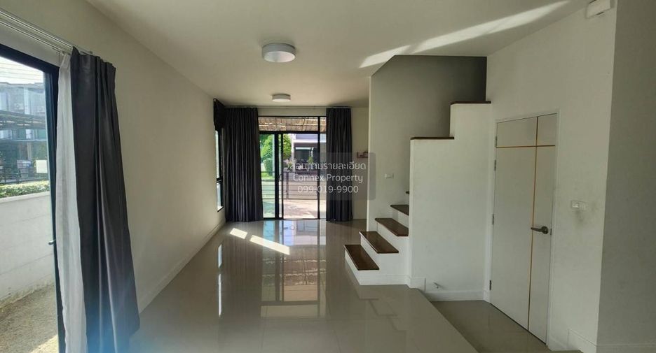 For sale 3 ベッドルーム townhouse in Sai Mai, Bangkok