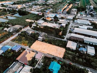 出售 3 卧室 独立屋 在 Sai Noi, Nonthaburi