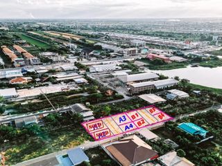 出售 3 卧室 独立屋 在 Sai Noi, Nonthaburi