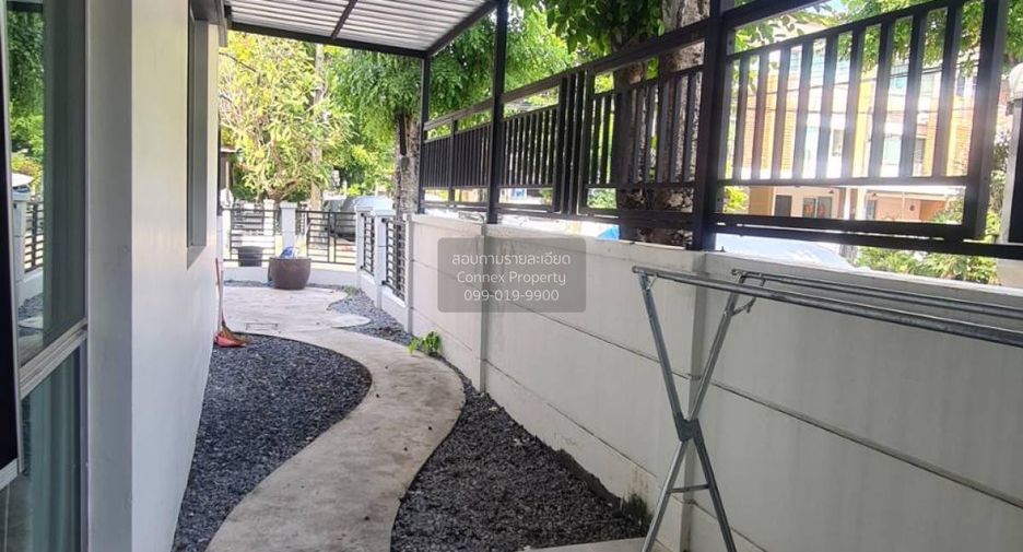 For sale 3 bedrooms townhouse in Bueng Kum, Bangkok