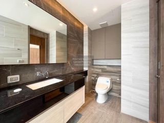 Haus zum Kauf mit 4 Zimmer in Yan Nawa, Bangkok
