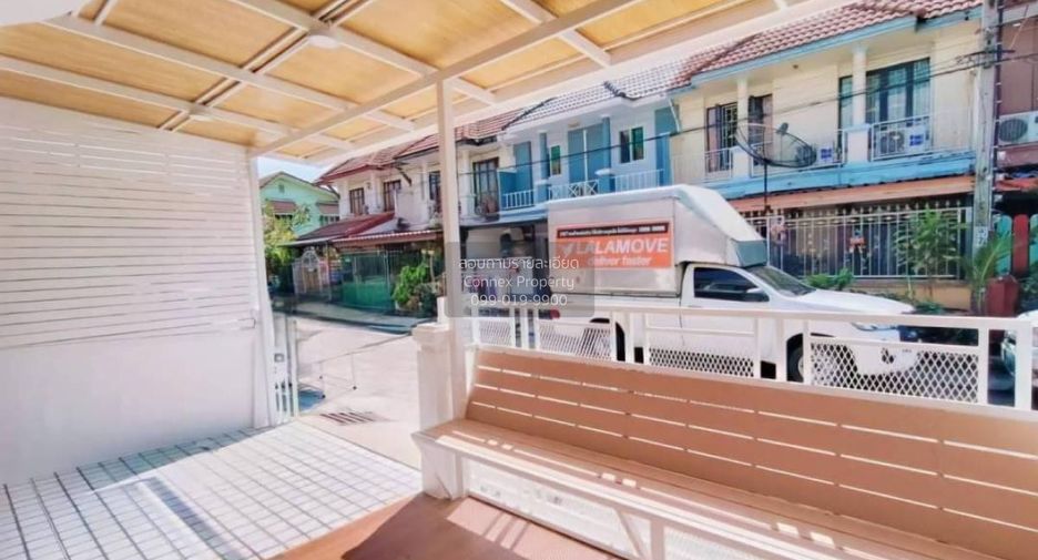 Reihenhaus zum Kauf mit 4 Zimmer in Bang Bua Thong, Nonthaburi