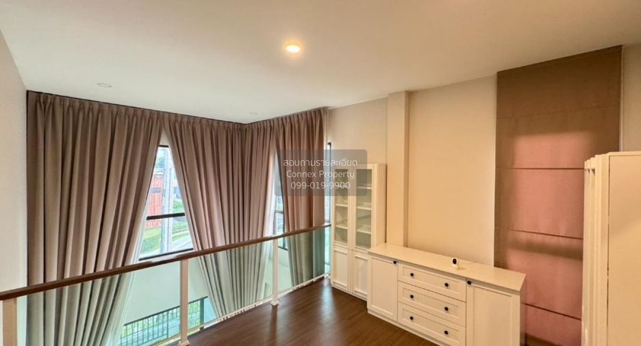 For sale 5 bedrooms house in Mueang Nonthaburi, Nonthaburi