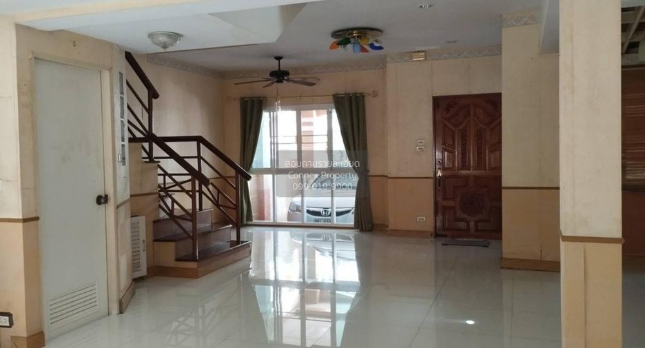 For sale 4 bedrooms house in Chatuchak, Bangkok