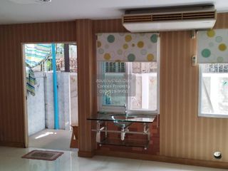 For sale 4 bedrooms house in Chatuchak, Bangkok