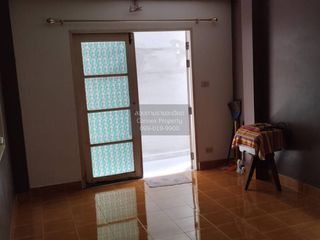 For sale 4 bedrooms house in Chatuchak, Bangkok