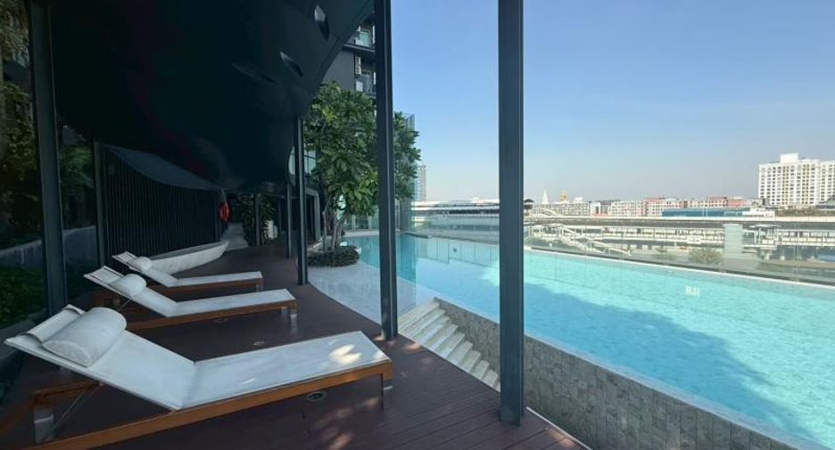 For sale 1 bed condo in Thon Buri, Bangkok