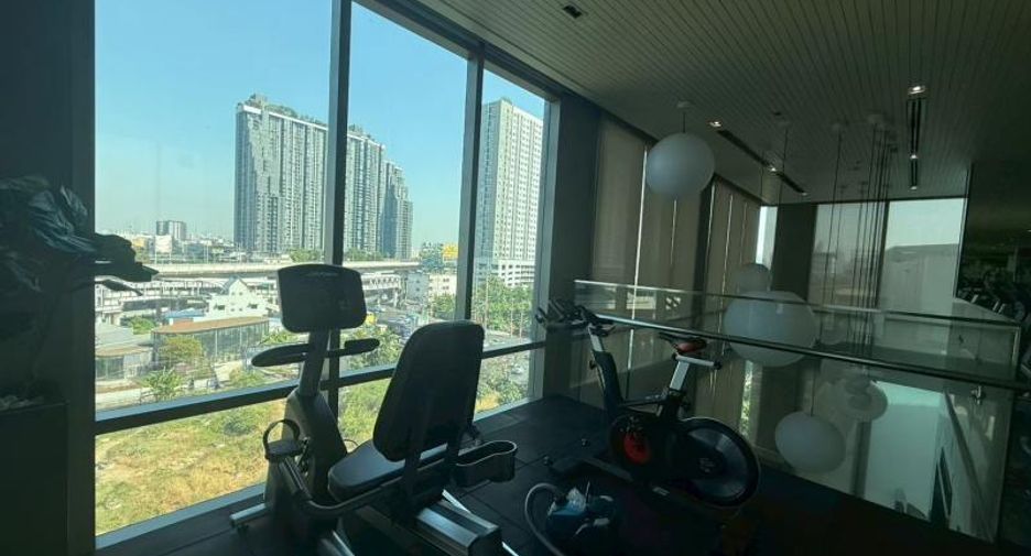 For sale 1 bed condo in Thon Buri, Bangkok