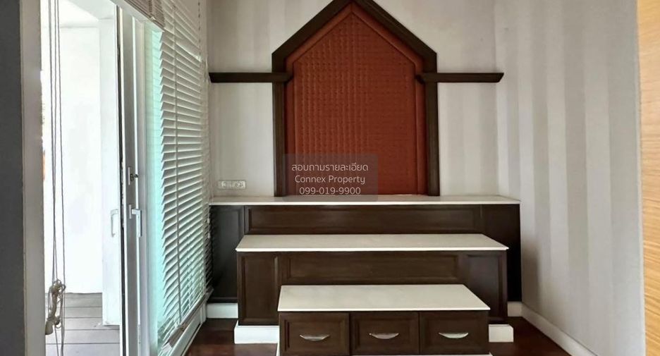 Haus zum Kauf mit 4 Zimmer in Lat Krabang, Bangkok