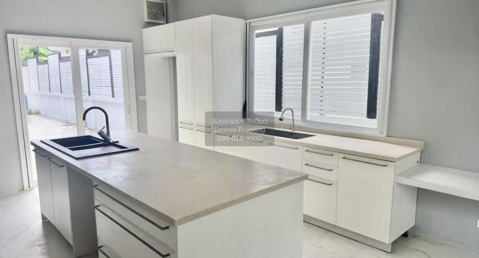 Haus zum Kauf mit 4 Zimmer in Lat Krabang, Bangkok