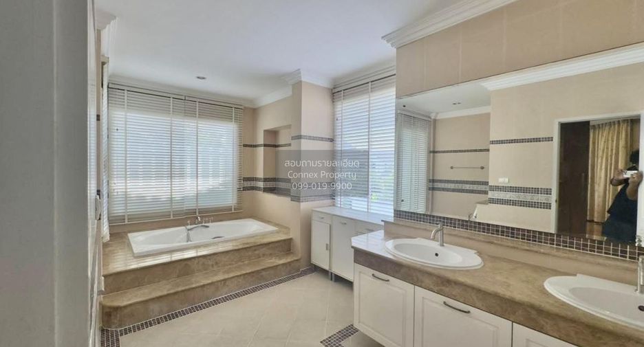 Haus zum Kauf mit 4 Zimmer in Lat Krabang, Bangkok