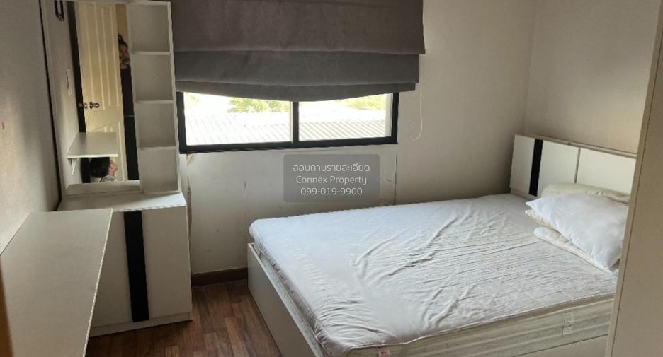 For sale 3 bedrooms townhouse in Bang Kapi, Bangkok