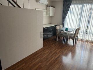 For sale 3 bedrooms townhouse in Bang Kapi, Bangkok
