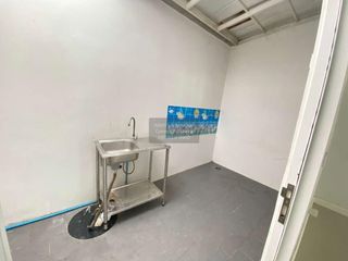 For sale 3 ベッドルーム townhouse in Sam Phran, Nakhon Pathom