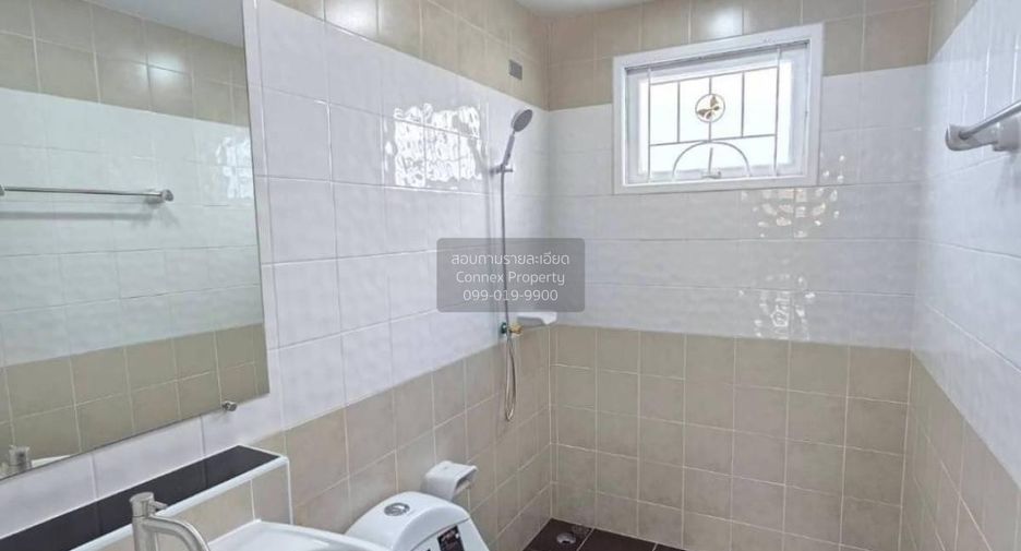 Haus zum Kauf mit 4 Zimmer in Bang Bua Thong, Nonthaburi