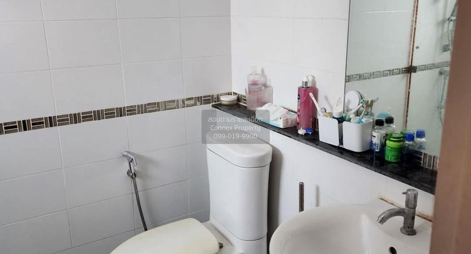For sale 3 bedrooms house in Mueang Nonthaburi, Nonthaburi