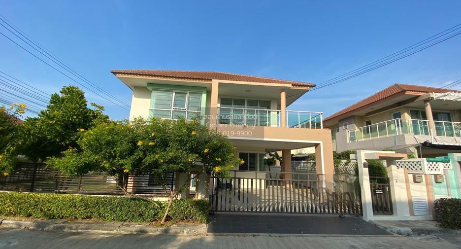 出售 4 卧室 独立屋 在 Sai Noi, Nonthaburi