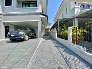 À vendre 3 chambres maison à Bang Phli, Samut Prakan