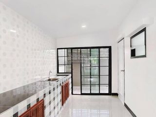 Haus zum Kauf mit 3 Zimmer in Bang Bua Thong, Nonthaburi
