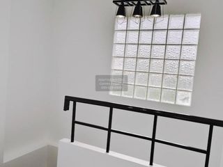 Haus zum Kauf mit 3 Zimmer in Bang Bua Thong, Nonthaburi