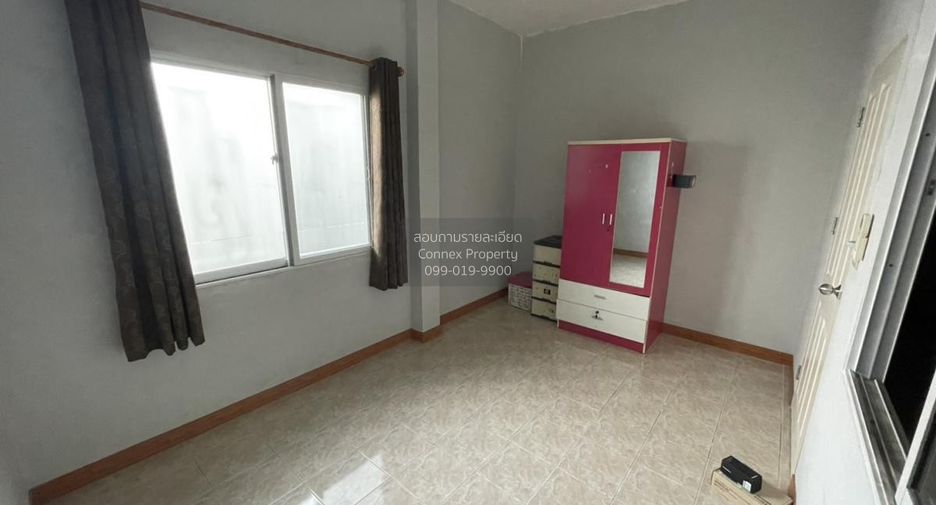 À vendre 3 chambres maison de ville à Mueang Samut Sakhon, Samut Sakhon