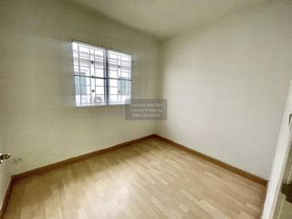 Reihenhaus zum Kauf mit 3 Zimmer in Pak Kret, Nonthaburi