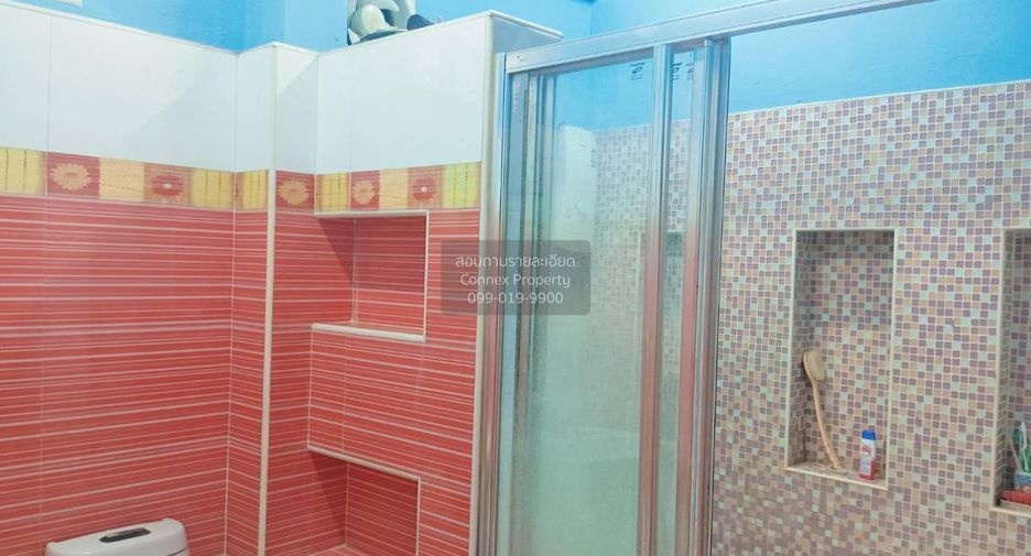 For sale 3 ベッドルーム townhouse in Mueang Nakhon Pathom, Nakhon Pathom