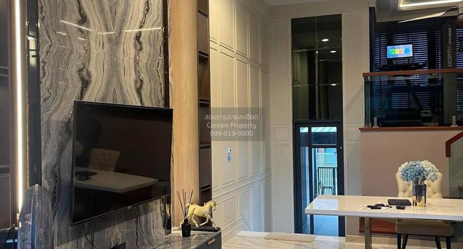 Casa adosada en venta de 3 habitaciones en Chatuchak, Bangkok