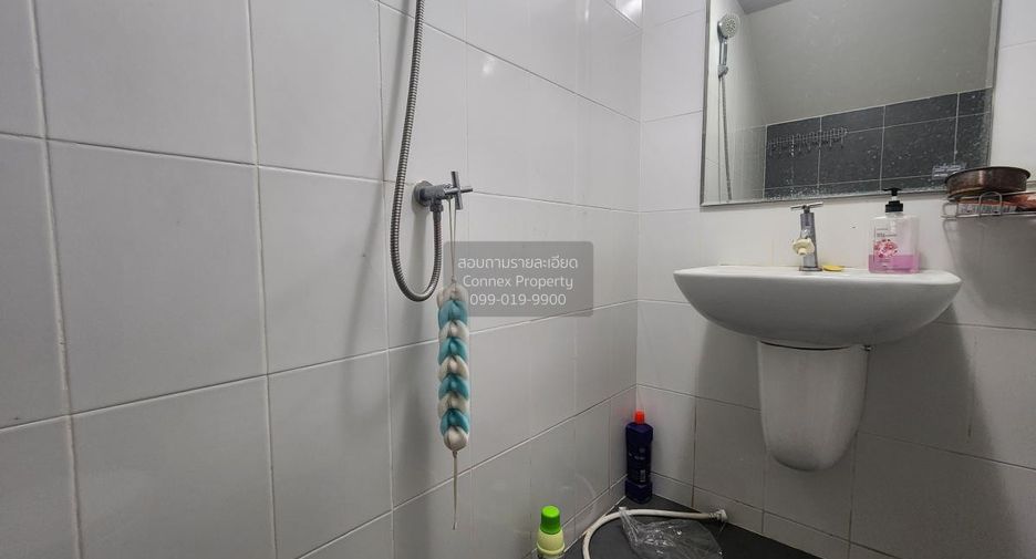 For sale 3 bedrooms townhouse in Sai Noi, Nonthaburi