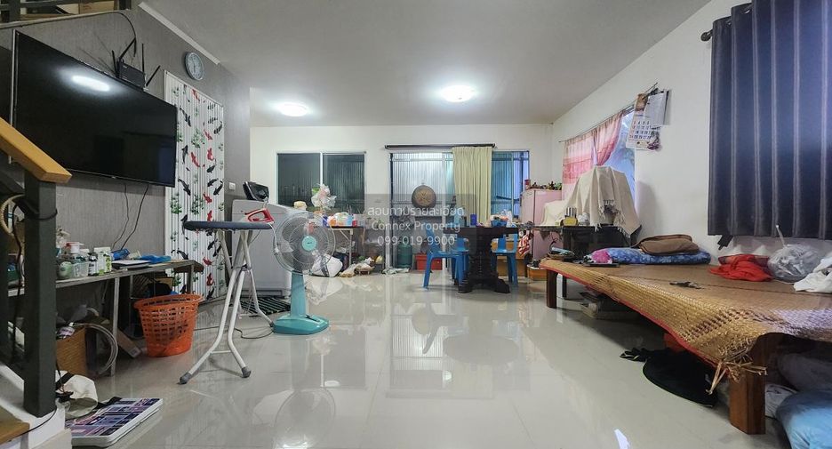 For sale 3 bedrooms townhouse in Sai Noi, Nonthaburi