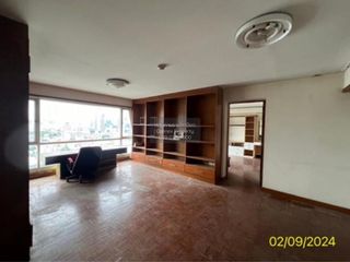 Condo en venta de 3 habitaciones en Chatuchak, Bangkok