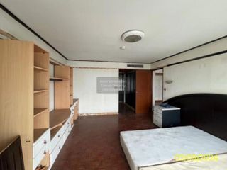 Condo en venta de 3 habitaciones en Chatuchak, Bangkok