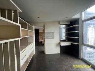 Condo en venta de 3 habitaciones en Chatuchak, Bangkok