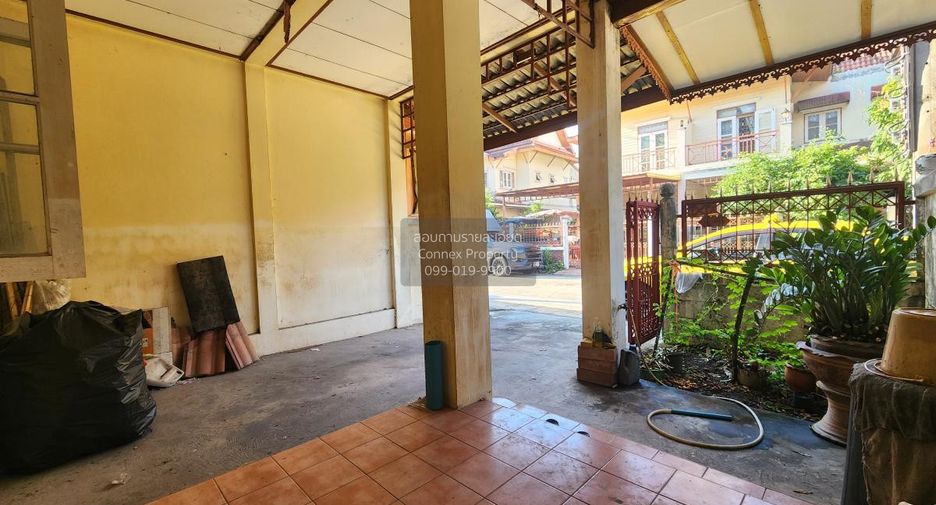 For sale 3 bedrooms townhouse in Bang Bua Thong, Nonthaburi