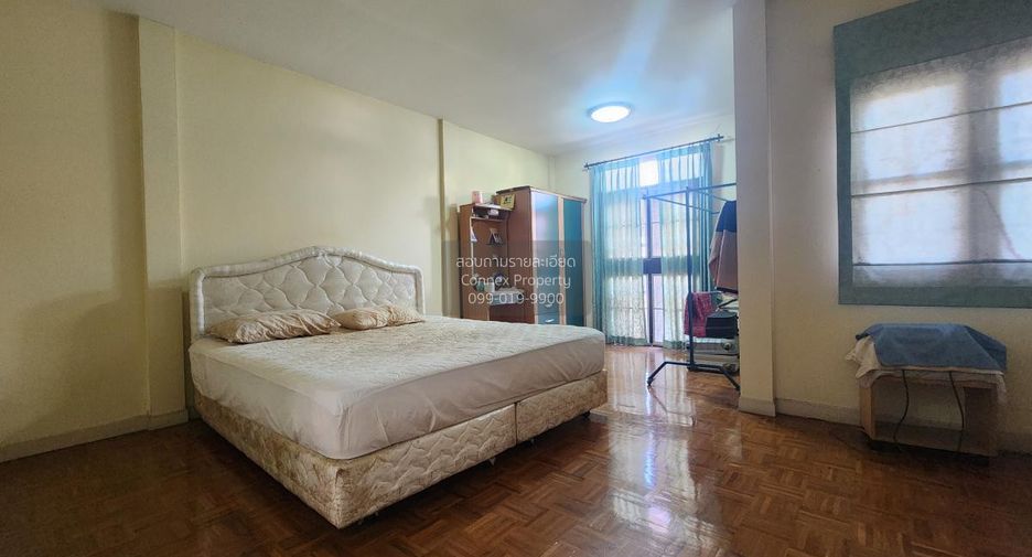 For sale 3 bedrooms townhouse in Bang Bua Thong, Nonthaburi