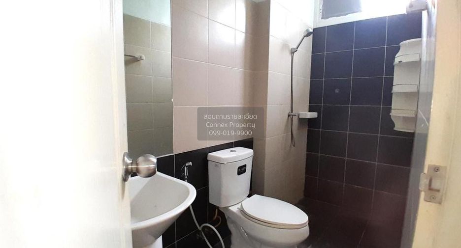 Casa en venta de 3 habitaciones en Khan Na Yao, Bangkok