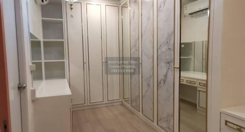 For sale 2 bedrooms condo in Bang Phlat, Bangkok