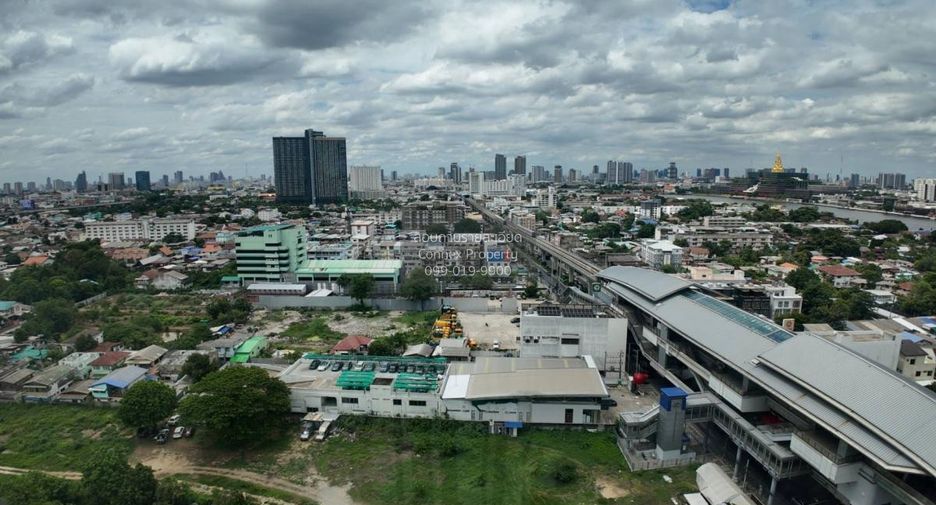 For sale 2 bedrooms condo in Bang Phlat, Bangkok