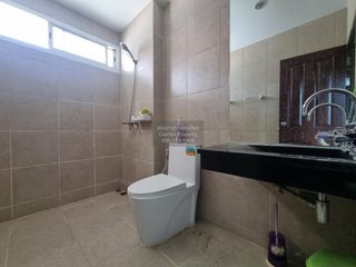 Casa en venta de 3 habitaciones en Khan Na Yao, Bangkok