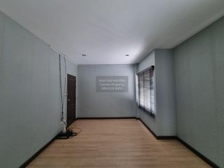 Casa en venta de 3 habitaciones en Khan Na Yao, Bangkok